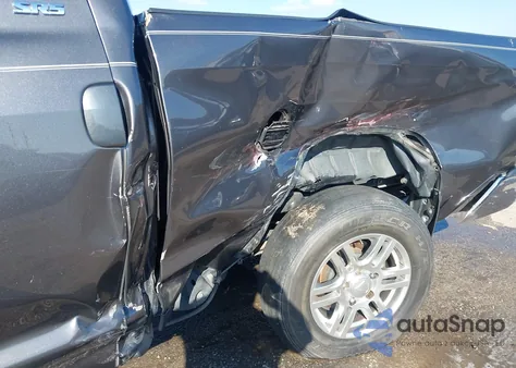 2018 Toyota Tundra Sr5 4.6L V8 from USA, damaged, VIN 5TFRM5F12JX122974